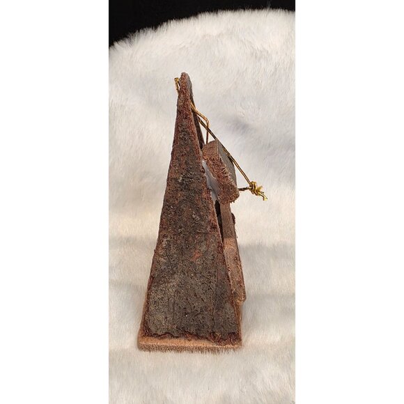 Vintage Primitive Wooden Nativity Creche Manger Christmas Ornament - Picture 3 of 10